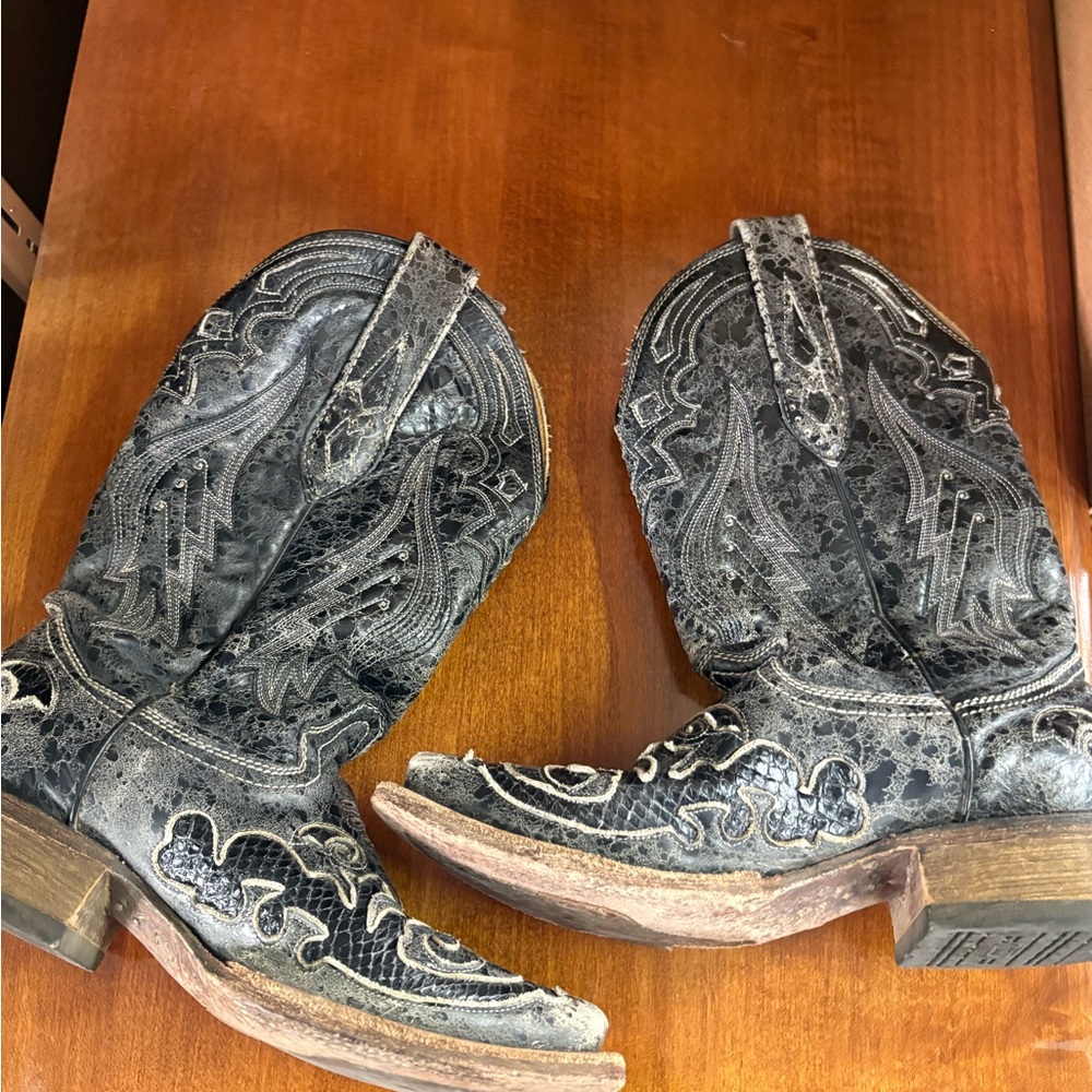 Women's Black Western Ankle Boots
